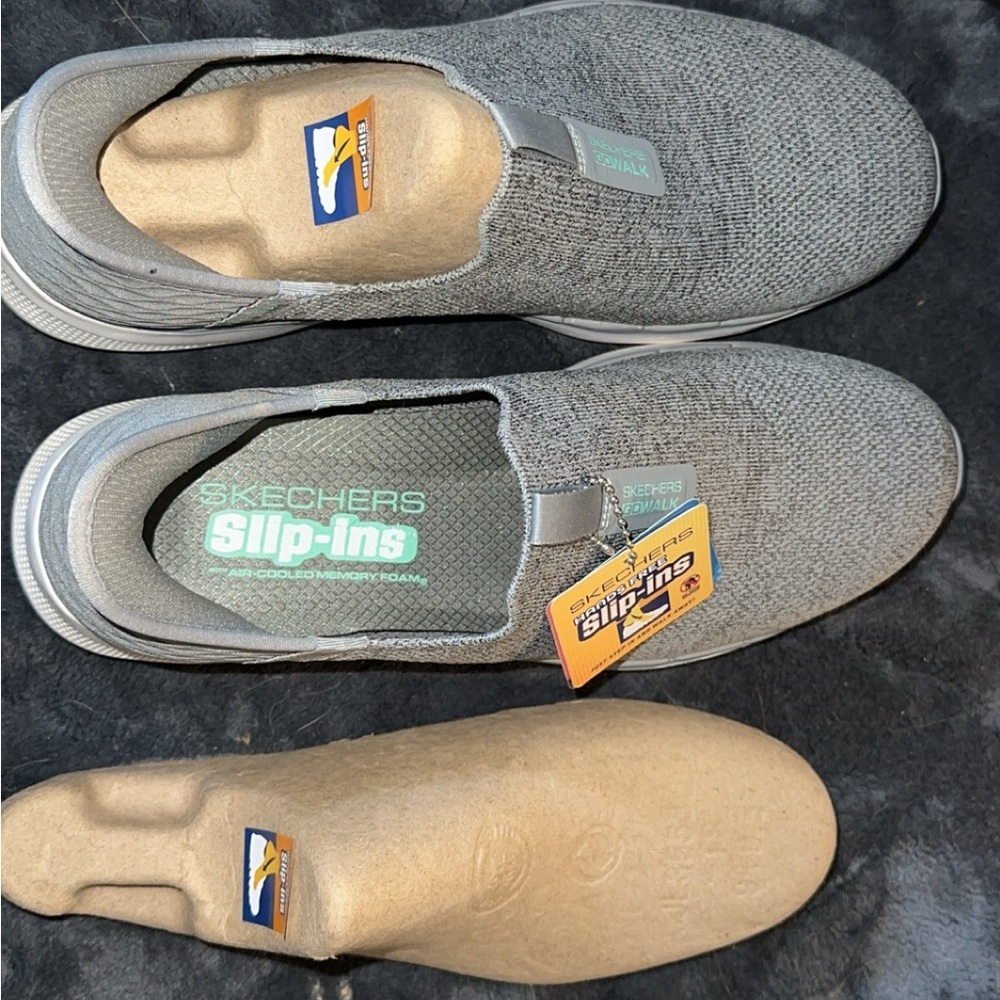 Skechers Women's Hands Free Slip-ins Go Walk 6-Fabulous View Sneaker - Grey